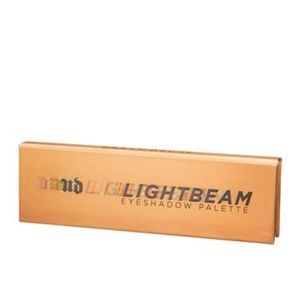 Urban DecayLight Beam 5-Color Eyeshadow Palette